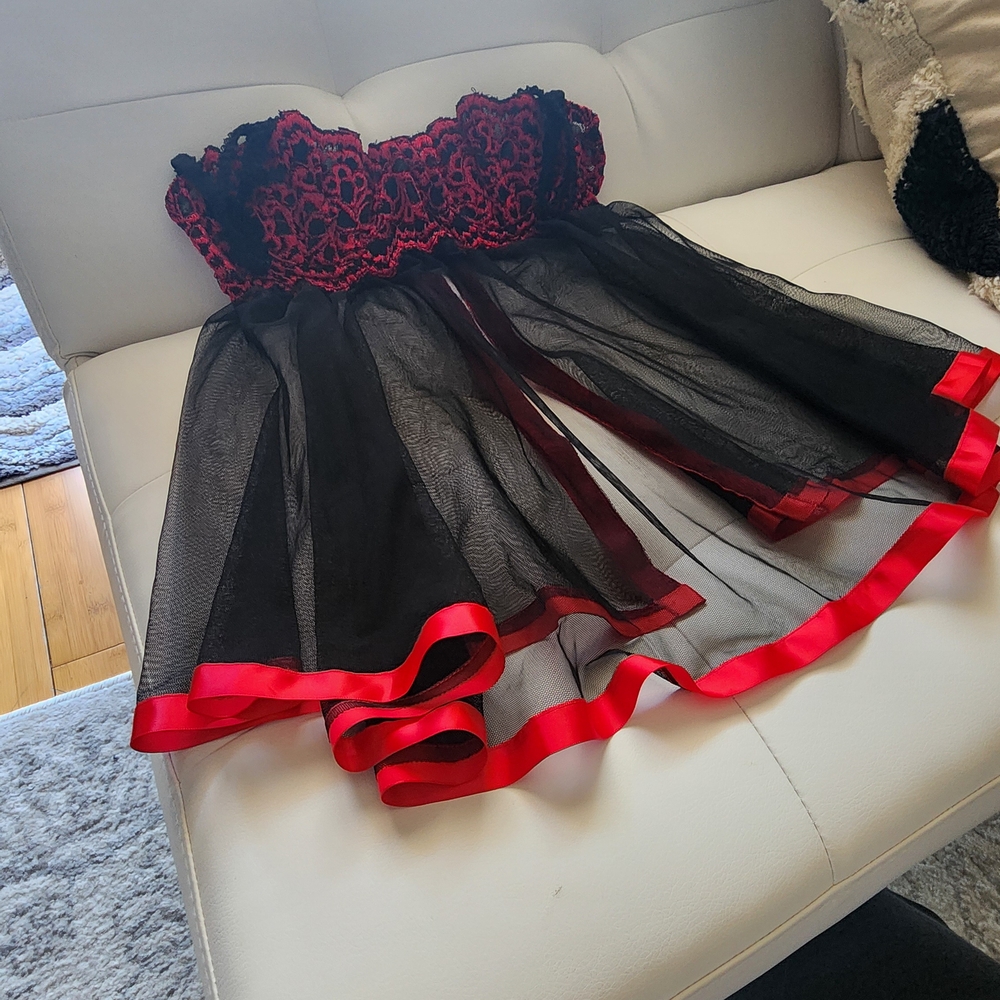 Shirley of Hollywood Black and Red Lace Chemise